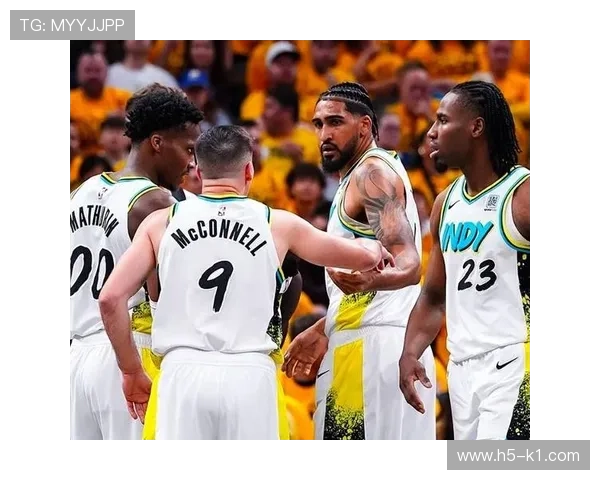 米切尔挡拆中突破解锁水花三分 手感升温拉开与后卫差距