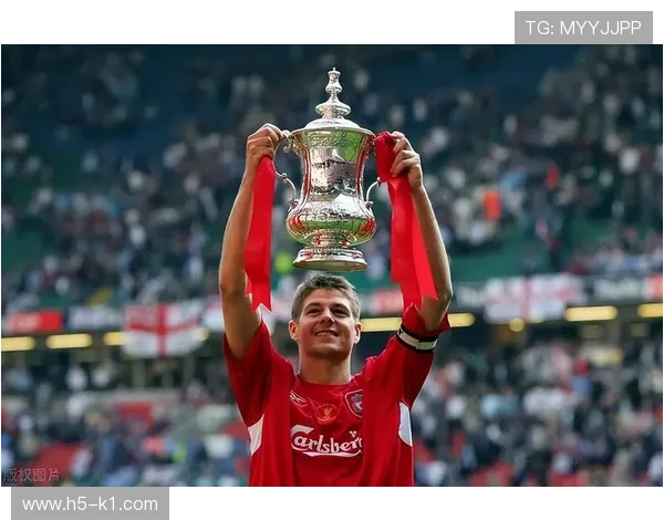 杰拉德接管中场直塞撕开对方后防较赛季初更常前插